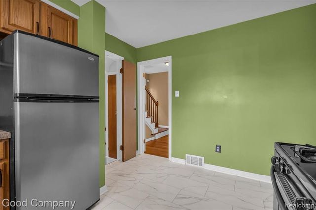 2564 Woodstock Drive, Highland Park, MI 48203