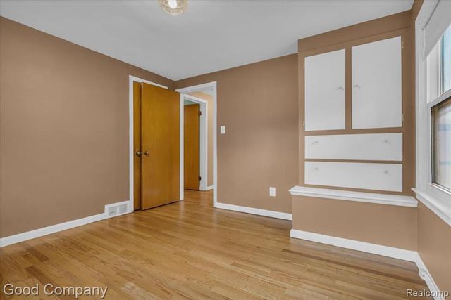 2564 Woodstock Drive, Highland Park, MI 48203
