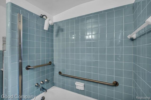 2564 Woodstock Drive, Highland Park, MI 48203