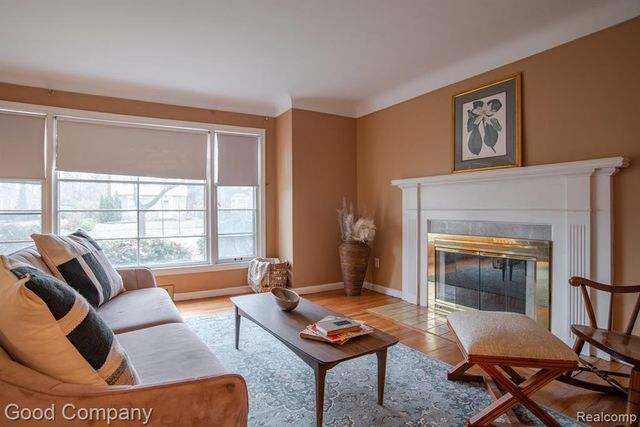 2564 Woodstock Drive, Highland Park, MI 48203