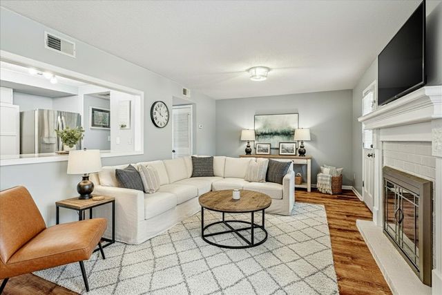 7503 Bavarian Dr Unit 19, Germantown, TN 38138