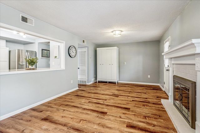 7503 Bavarian Dr Unit 19, Germantown, TN 38138