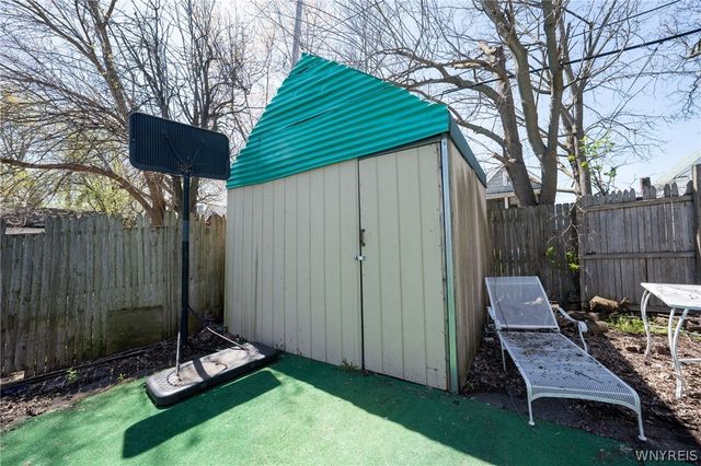 44 La Force Place, Buffalo, NY 14207