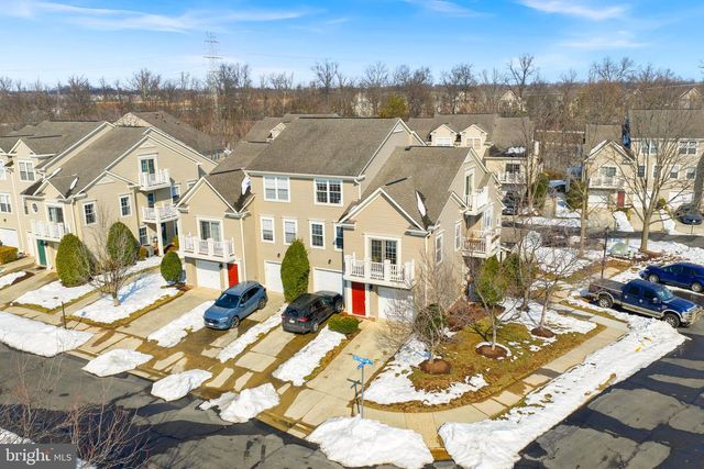 43374 GREYSWALLOW TER, Ashburn, VA 20147