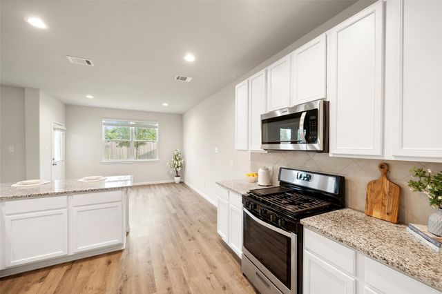 3628 Cub Drive, Conroe, TX 77301