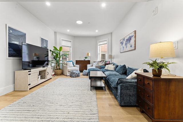 7 Oswald Street 3, Boston, MA 02120