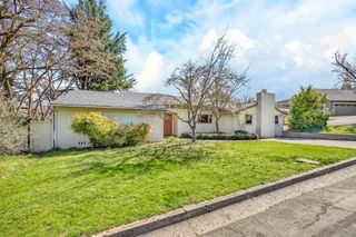 968 Garden Way, Ashland, OR 97520