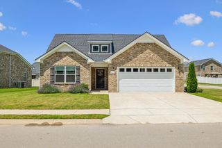 225 Thorpe Dr, Spring Hill, TN 37174