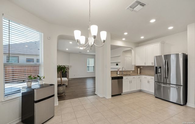 7932 Broussard, San Antonio, TX 78253