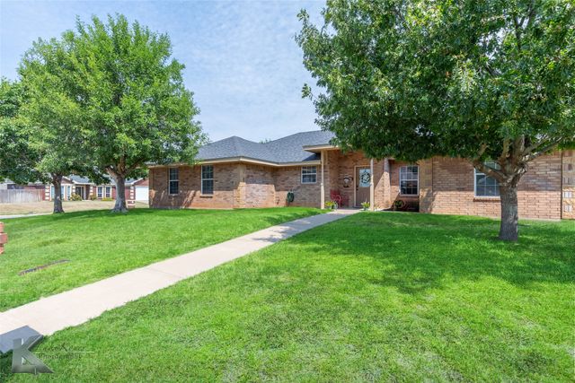 2102 OLD IRONSIDES Road, Abilene, TX 79601