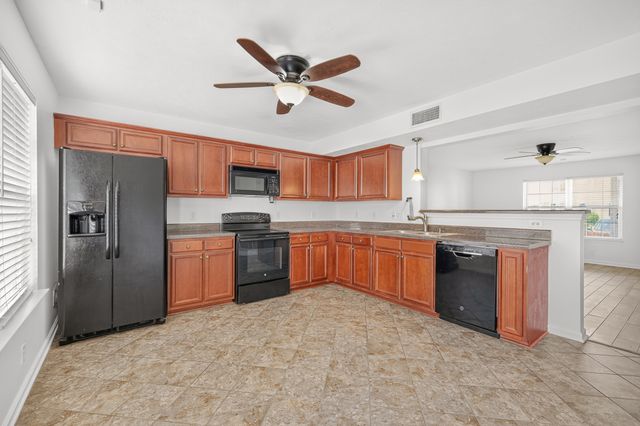 407 Arapaho Dr, Murfreesboro, TN 37128