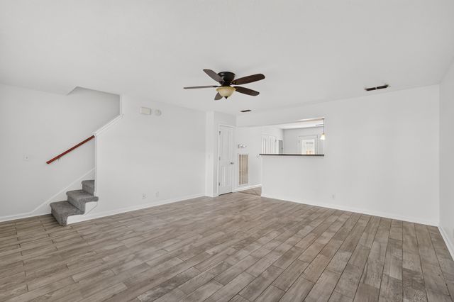 407 Arapaho Dr, Murfreesboro, TN 37128