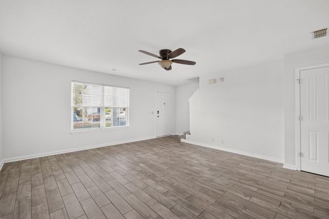 407 Arapaho Dr, Murfreesboro, TN 37128