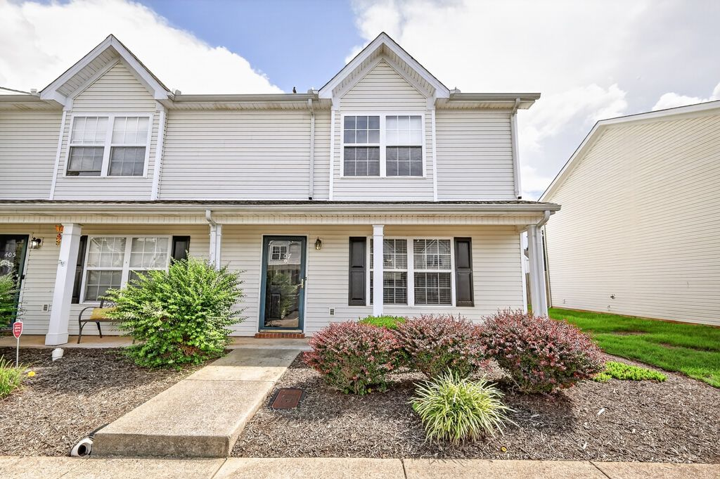 407 Arapaho Dr, Murfreesboro, TN 37128