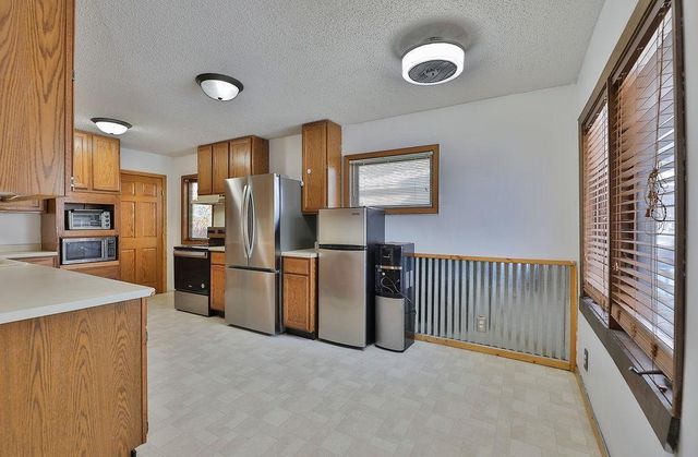 1011 14th Street S, Fargo, ND 58103