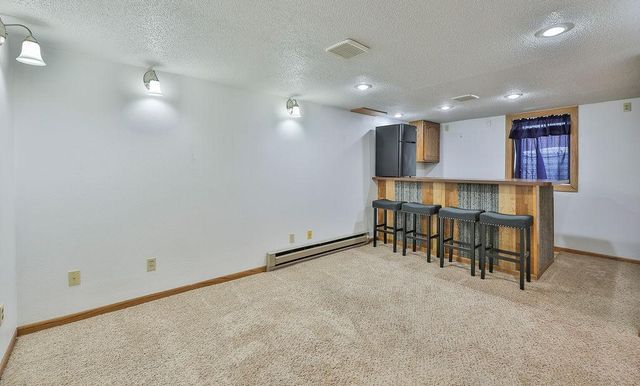 1011 14th Street S, Fargo, ND 58103