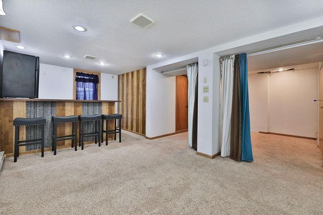 1011 14th Street S, Fargo, ND 58103