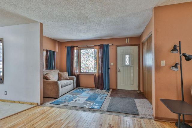 1011 14th Street S, Fargo, ND 58103