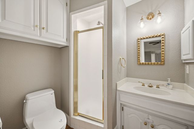 2954 Trail Lake Drive, Grapevine, TX 76051