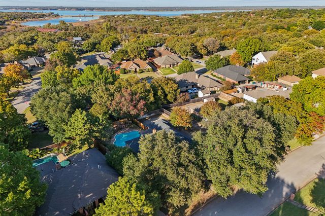 2954 Trail Lake Drive, Grapevine, TX 76051