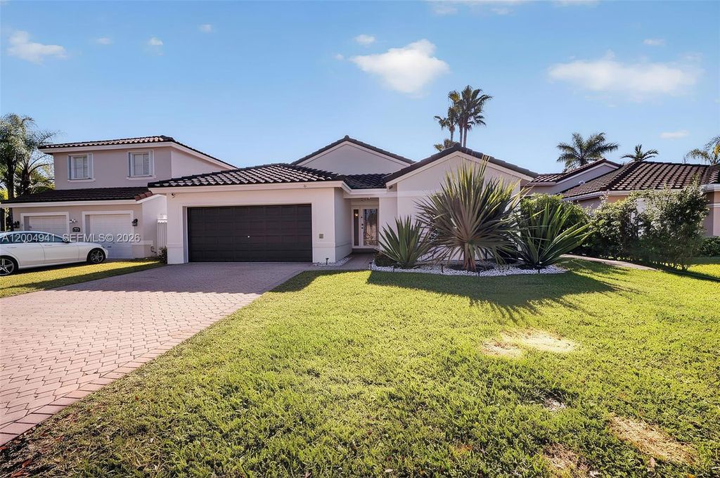 14471 SW 136th Place, Miami, FL 33186