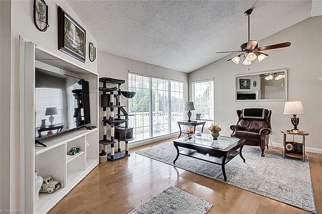 324 Deerfield Country Road, Randleman, NC 27317