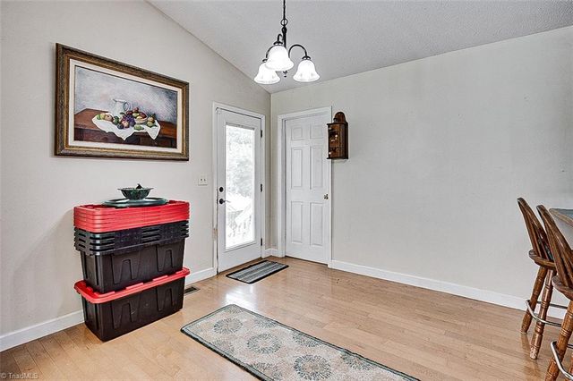 324 Deerfield Country Road, Randleman, NC 27317