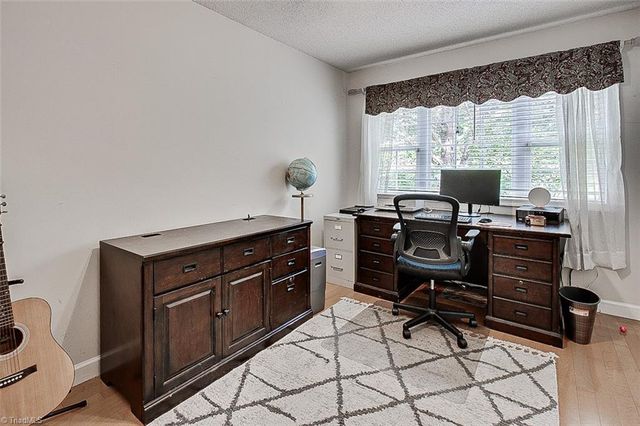 324 Deerfield Country Road, Randleman, NC 27317