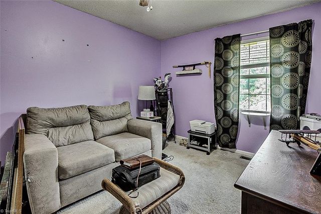 324 Deerfield Country Road, Randleman, NC 27317