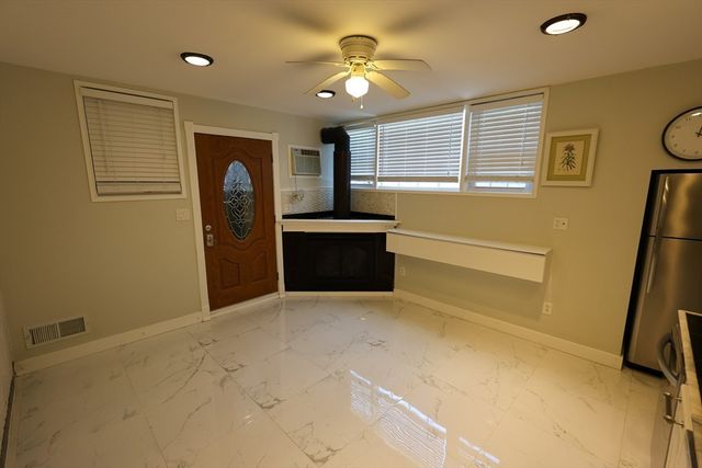 235 Savin Hill Avenue FR, Boston, MA 02125