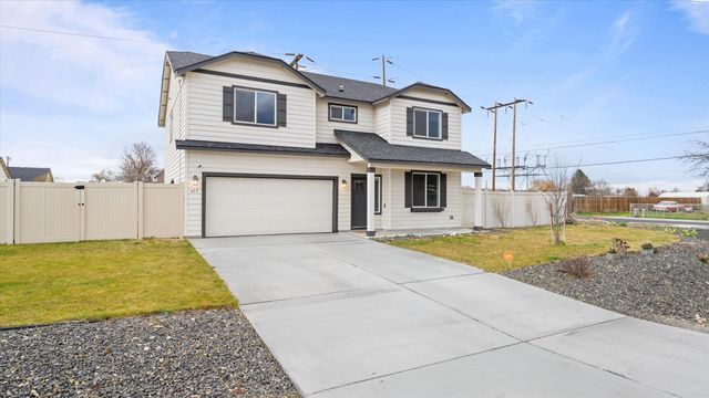 615 E 21st Ave, Kennewick, WA 99337
