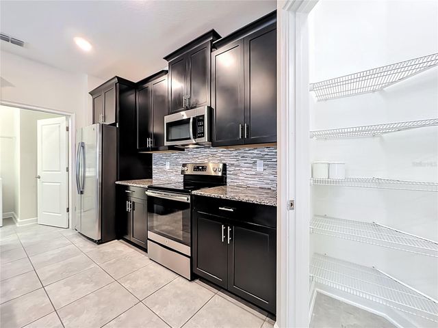 10066 LOVEGRASS LANE, Orlando, FL 32832