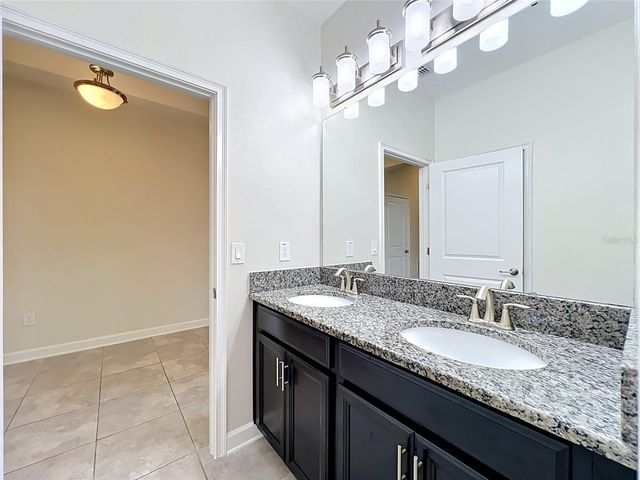 10066 LOVEGRASS LANE, Orlando, FL 32832