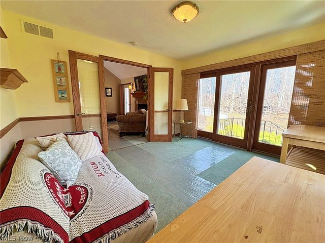 6340 Mallard Creek Run, Lorain, OH 44053