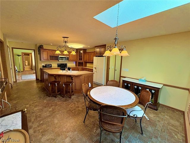 6340 Mallard Creek Run, Lorain, OH 44053