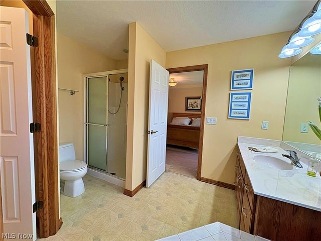 6340 Mallard Creek Run, Lorain, OH 44053