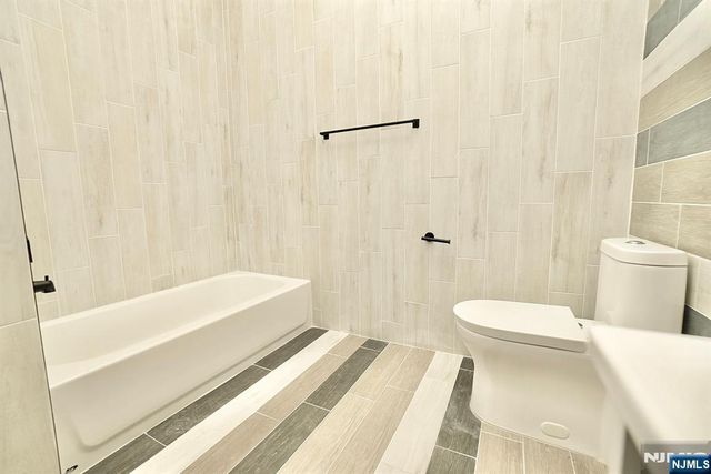 536-540 Central Avenue 503, Newark, NJ 07107