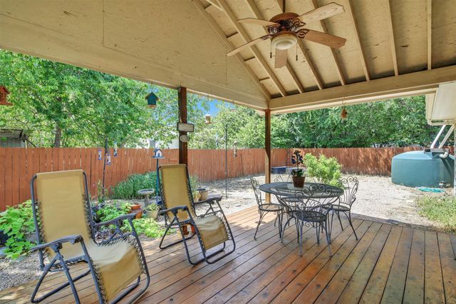 107 Taylor DR, Spicewood, TX 78669