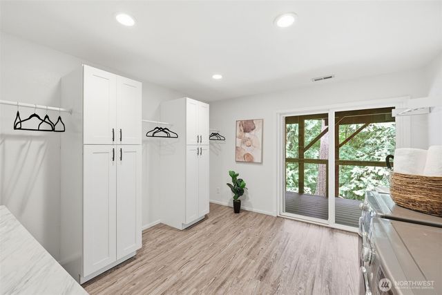 1827 218th Place NE, Sammamish, WA 98074