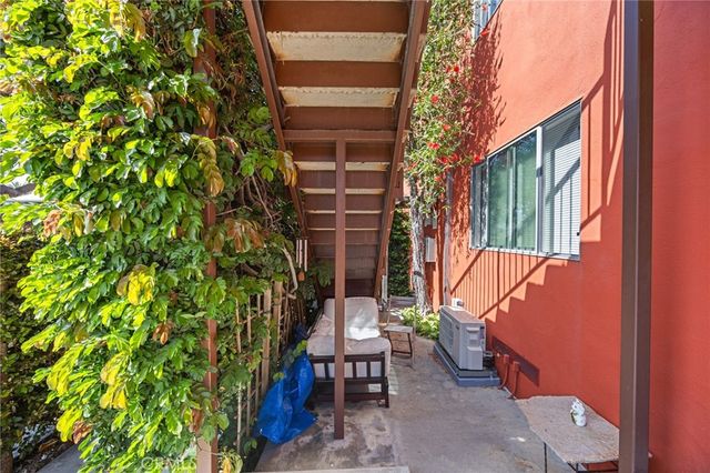 502 Westminster, Venice, CA 90291