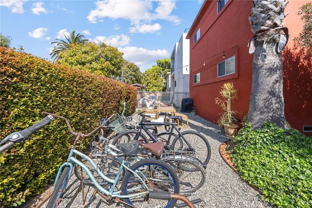 502 Westminster, Venice, CA 90291