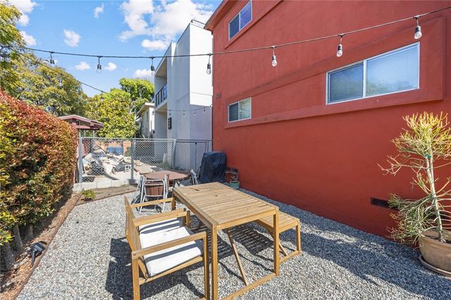 502 Westminster, Venice, CA 90291