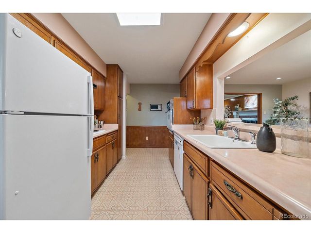 5005 W Lakeridge Rd, Denver, CO 80219