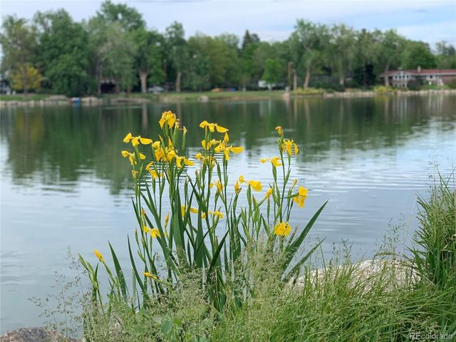 5005 W Lakeridge Rd, Denver, CO 80219