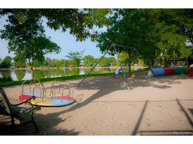 5005 W Lakeridge Rd, Denver, CO 80219