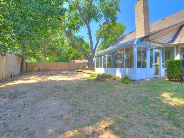 2972 E 76th Street S, Tulsa, OK 74136