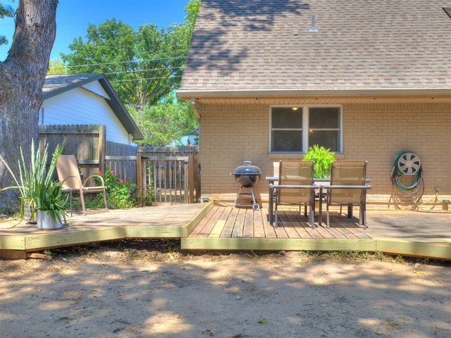 2972 E 76th Street S, Tulsa, OK 74136