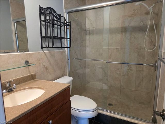 8162 Country RD 205, Fort Myers, FL 33919