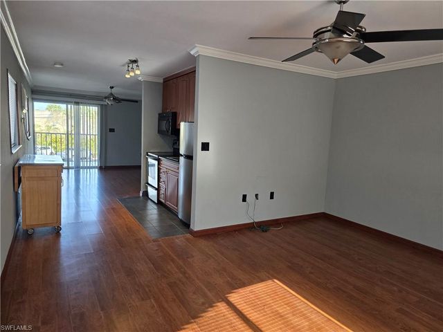 8162 Country RD 205, Fort Myers, FL 33919