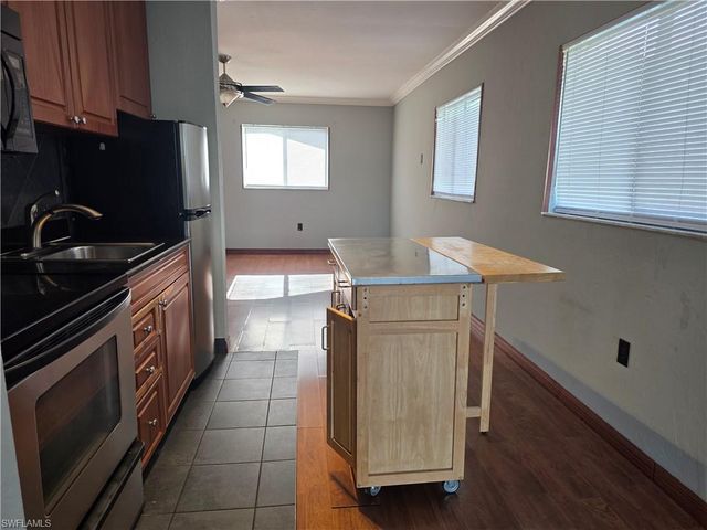 8162 Country RD 205, Fort Myers, FL 33919